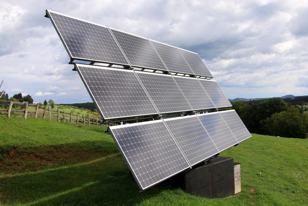 Asturias, ¿Paraíso sin sol? ¿o Paraíso también de los paneles solares?
